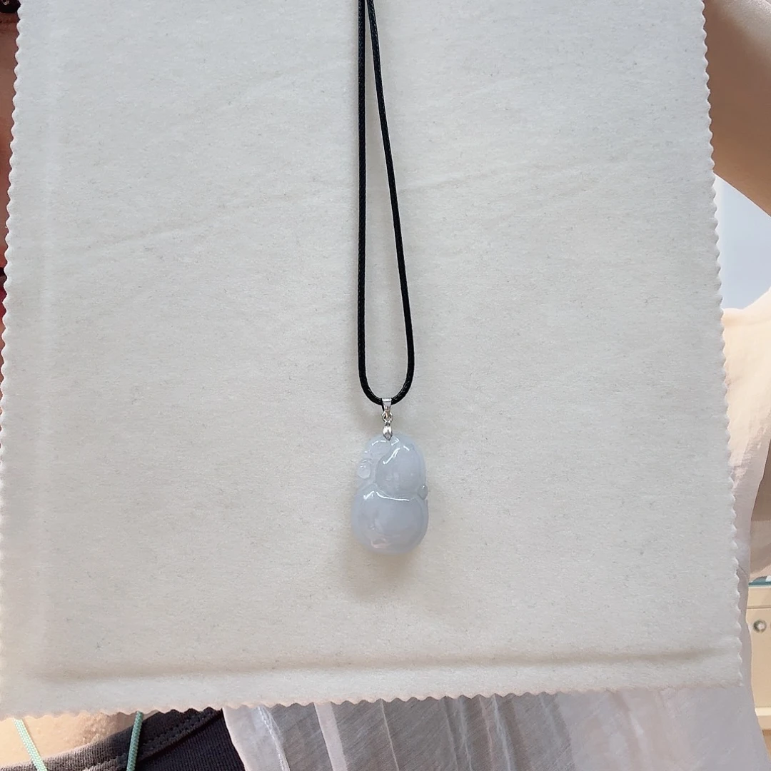 翡翠银S925镀金镶嵌颈饰葫芦