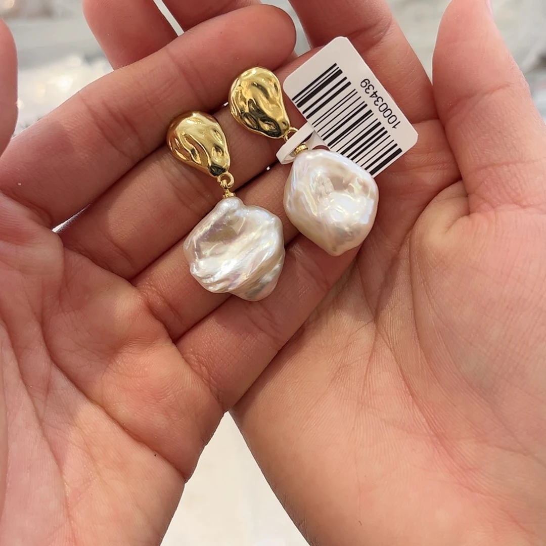 淡水珍珠耳饰合金