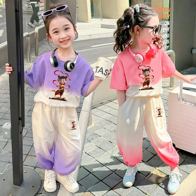 哪吒魔童小女孩帅气短袖套装夏装服装春夏装2025新款爆款14岁女孩