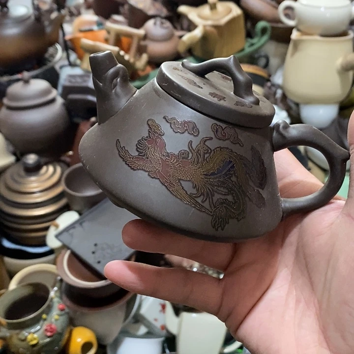 瓷片荷花的小秘密是否还有一个月