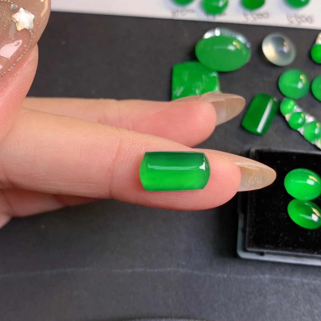 翡翠裸石13.53/7.28/3.04翡翠翡翠