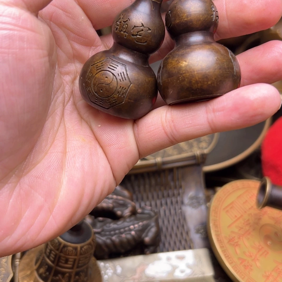 精美铜器点击下单