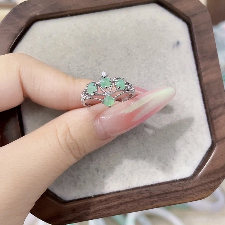 翡翠未镶嵌颈饰天然翡翠Ａ货