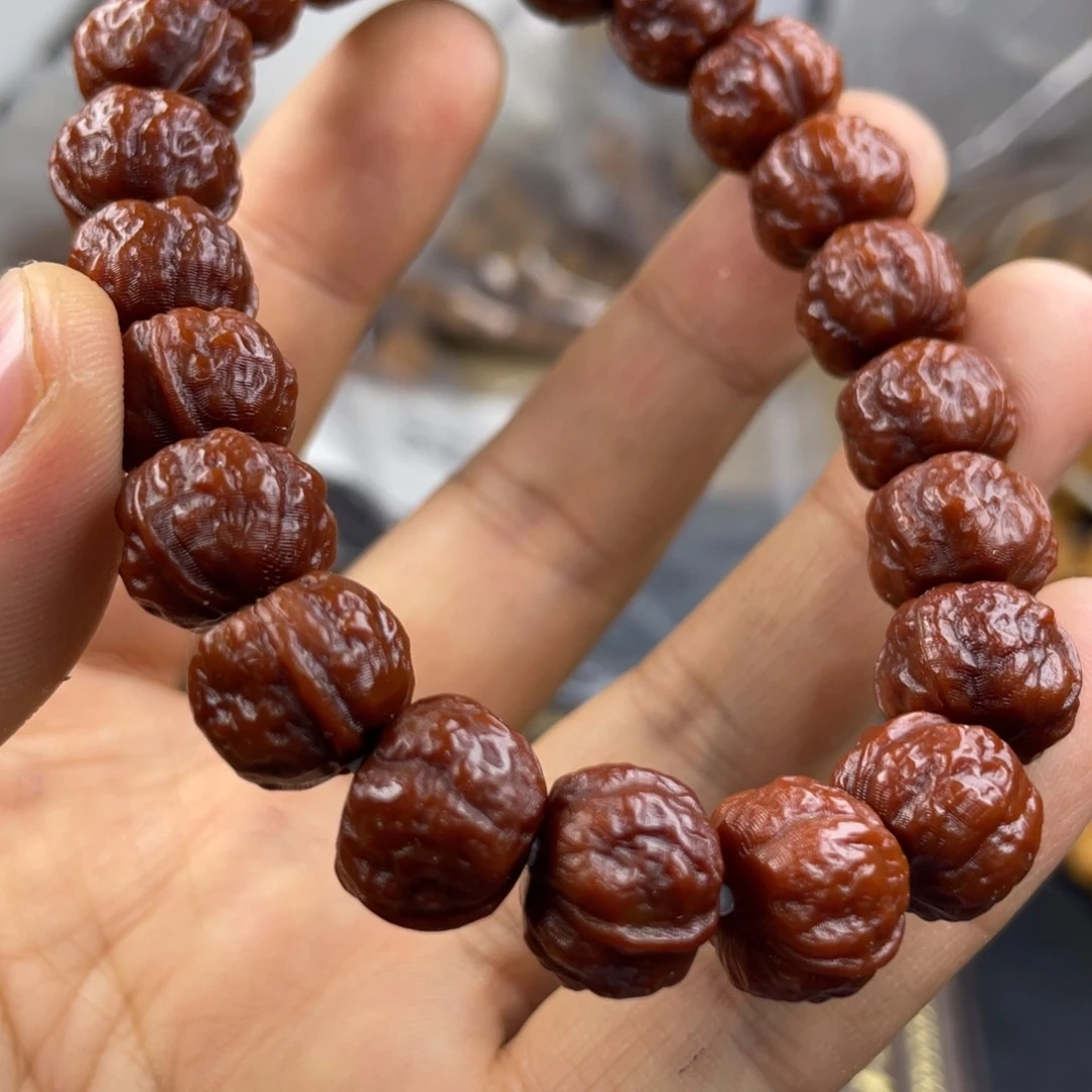 猴头核桃吊坠嗯、嗯