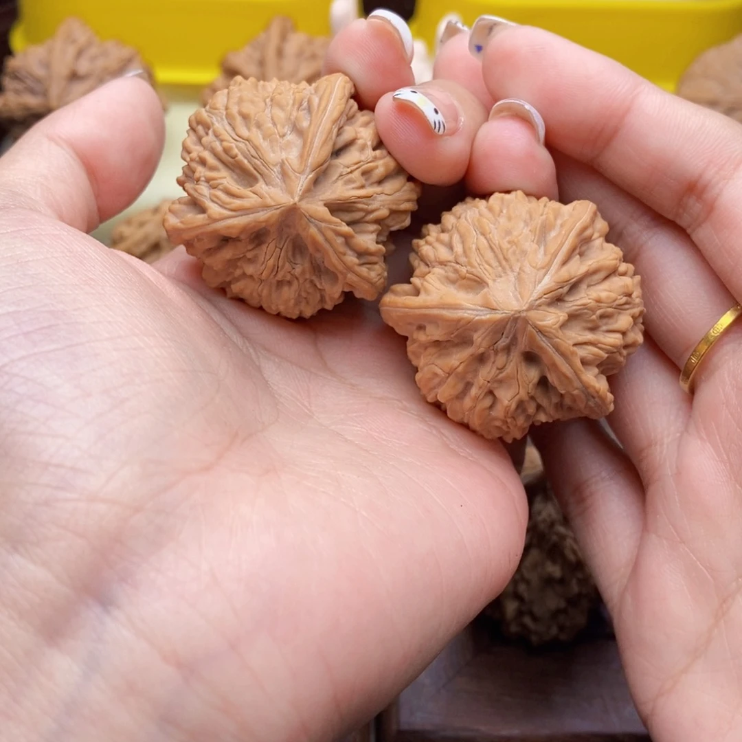 文玩核桃吊坠通打底不退不换