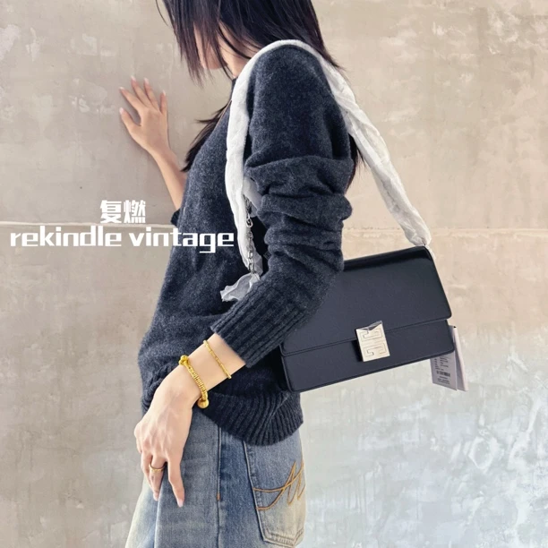 99新 Givenchy/纪梵希 复燃精选/黑色4Glogo链条包