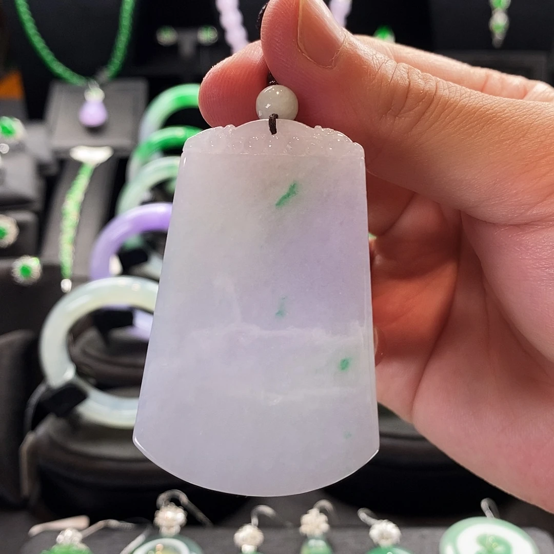 翡翠未镶嵌颈饰翡翠吊坠