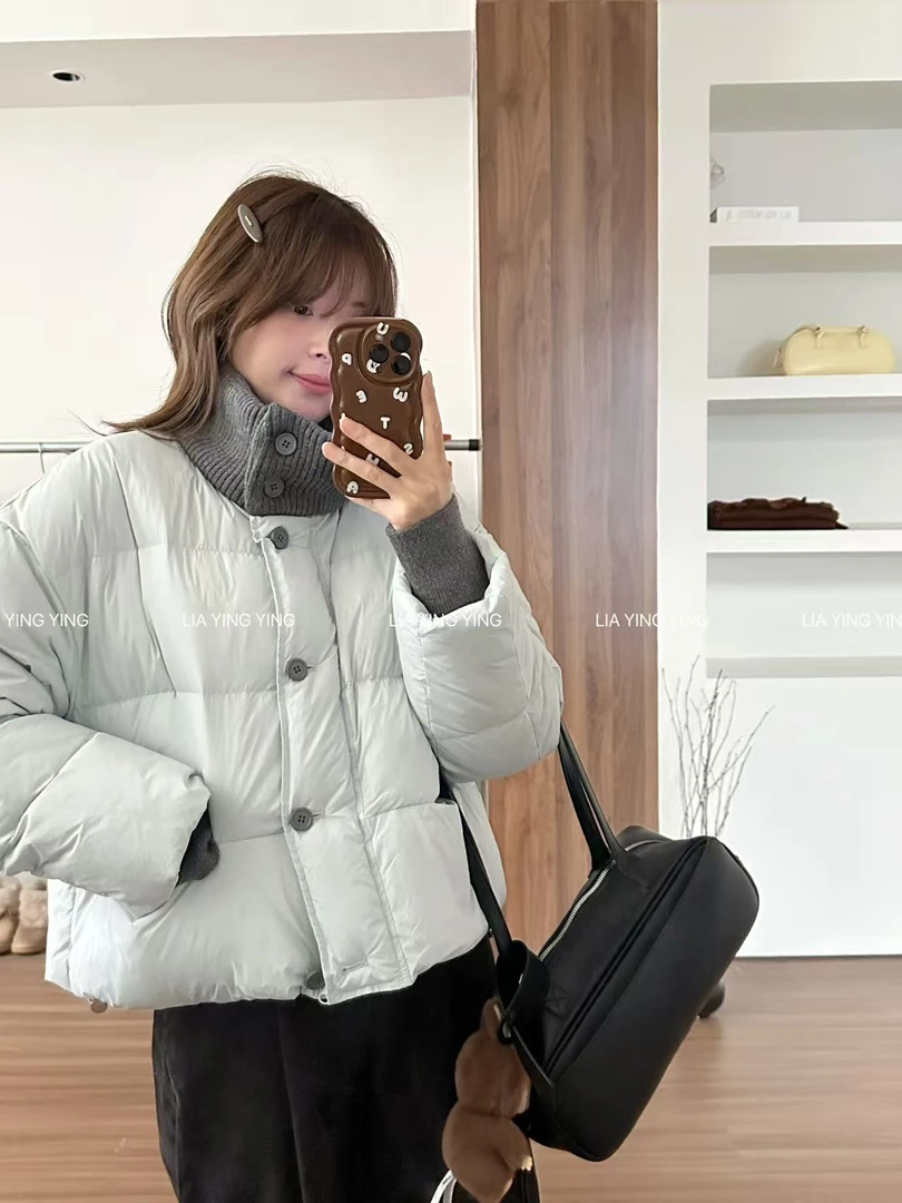 【蓝色多瑙河】云朵泡芙，暖暖的～新品针织立领羽绒服加厚外套女90绒