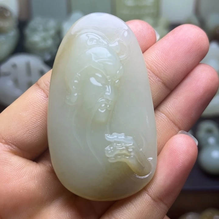 和田玉未镶嵌颈饰