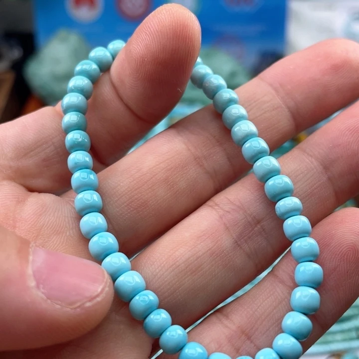 绿松石颈饰未镶嵌