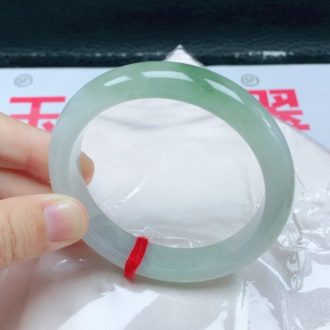 翡翠手镯未镶嵌58