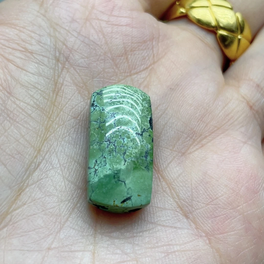 未镶嵌南红玛瑙珠宝奇石