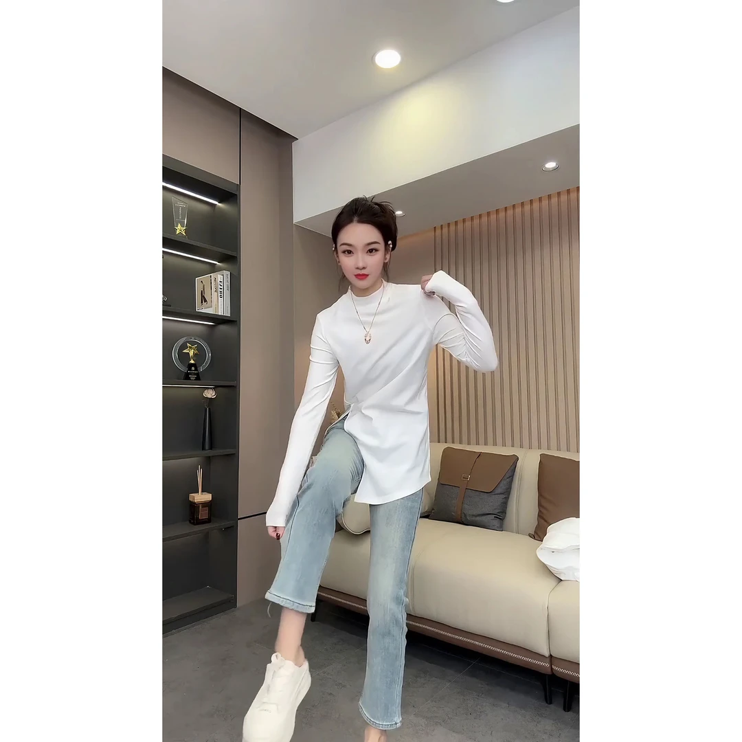 纯色磨毛简约设计中长款开叉T恤2025秋冬新款修身显瘦洋气打底衫