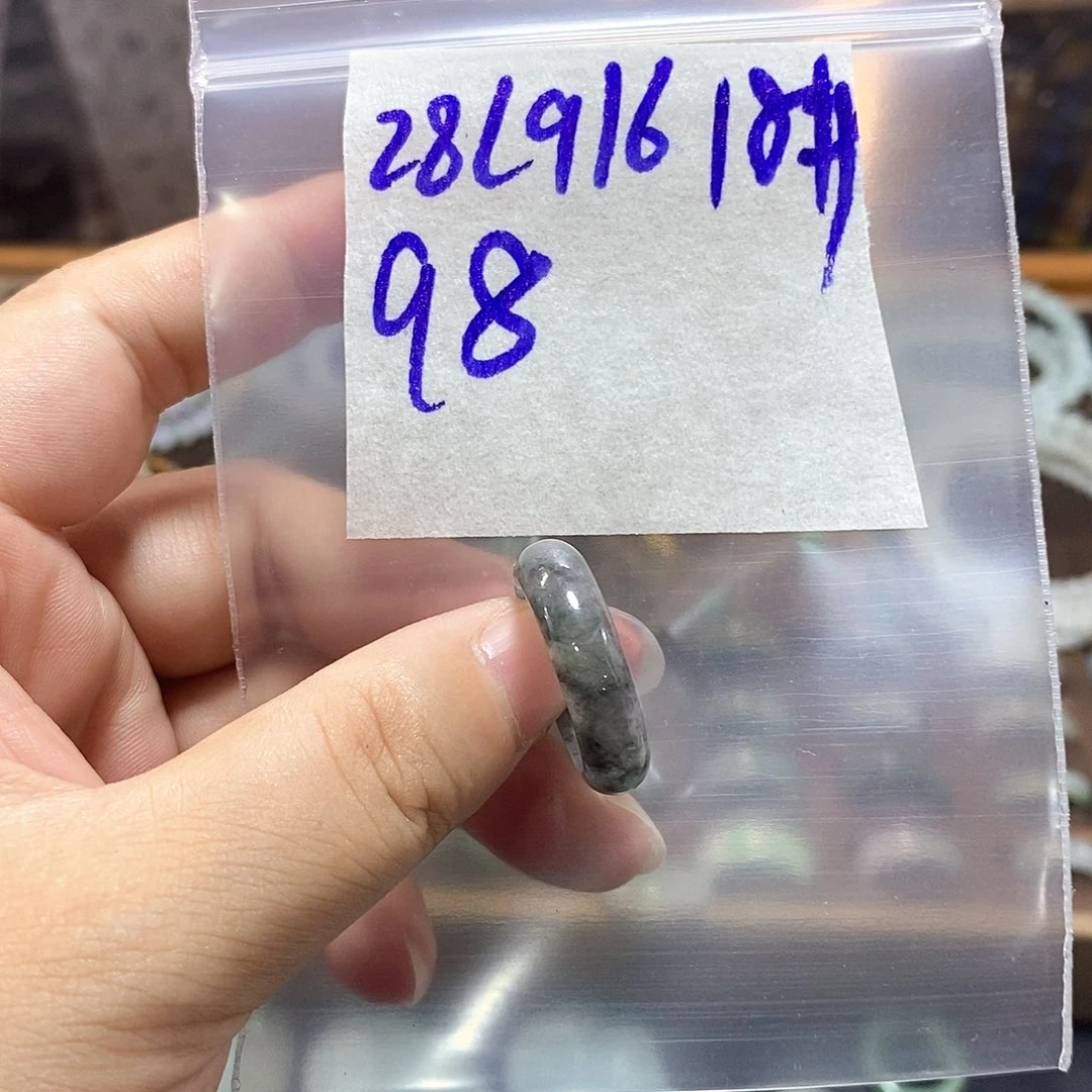 未镶嵌定制翡翠翡翠
