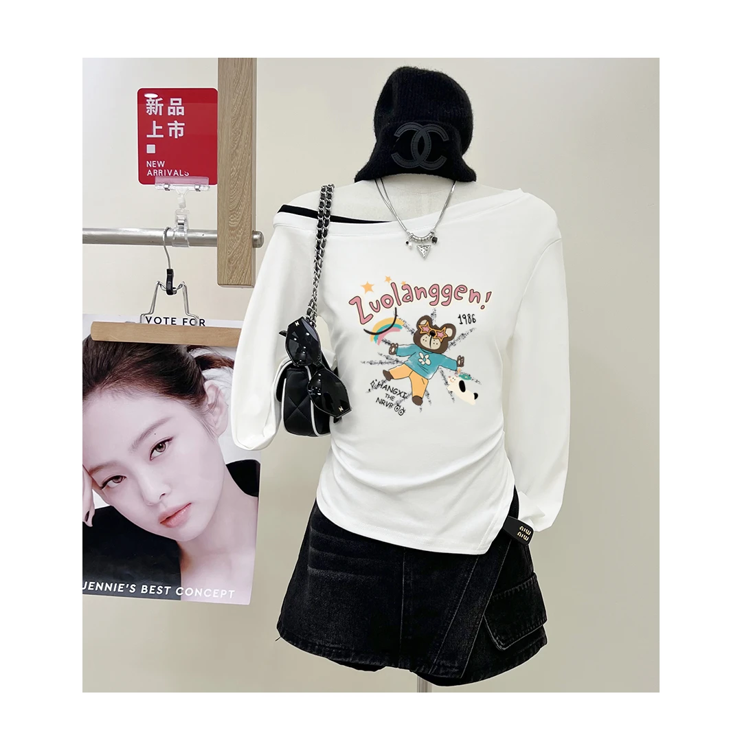 2025秋季新款美式辣妹设计感斜肩长袖T恤修身显瘦印花小众上衣女