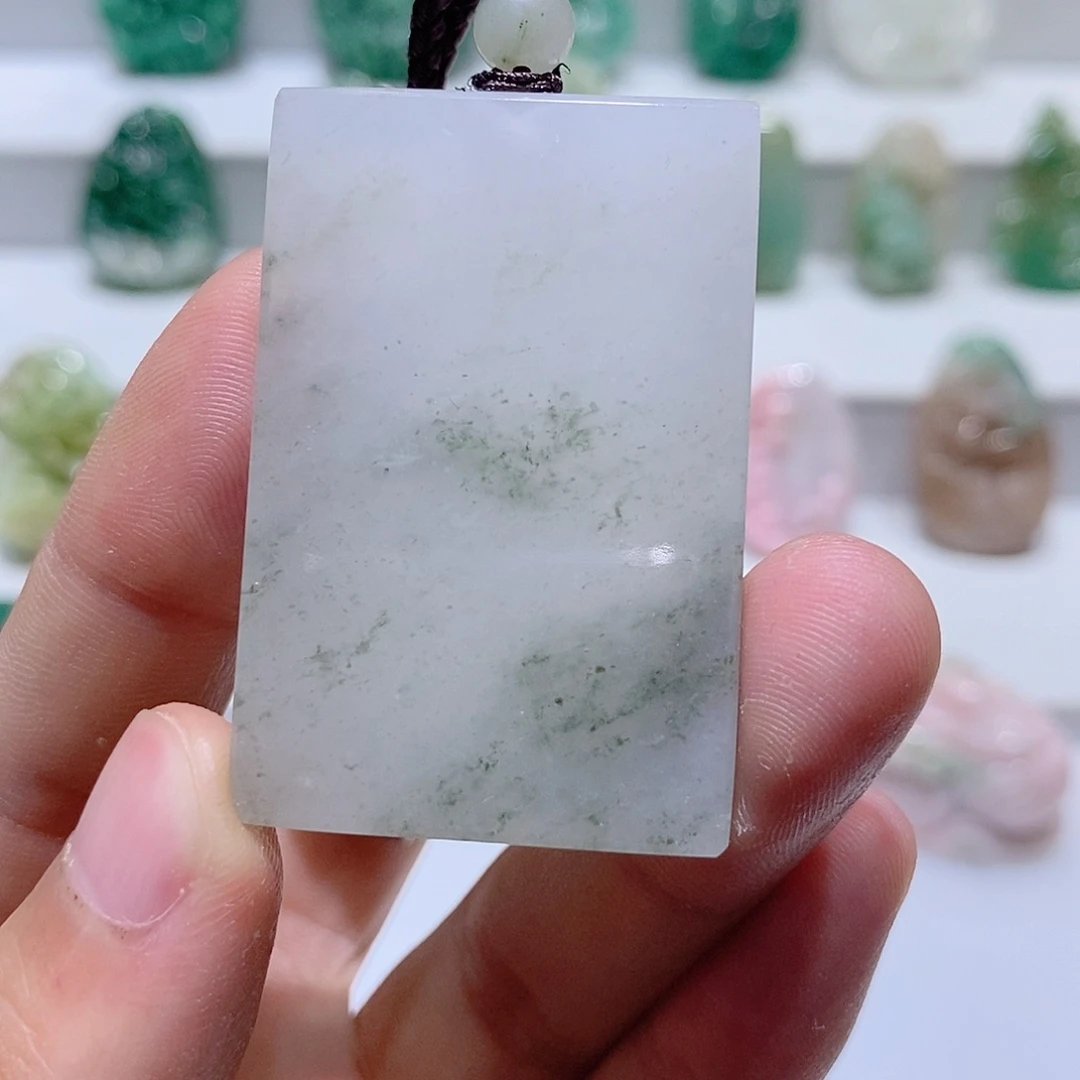 独山玉未镶嵌吊坠