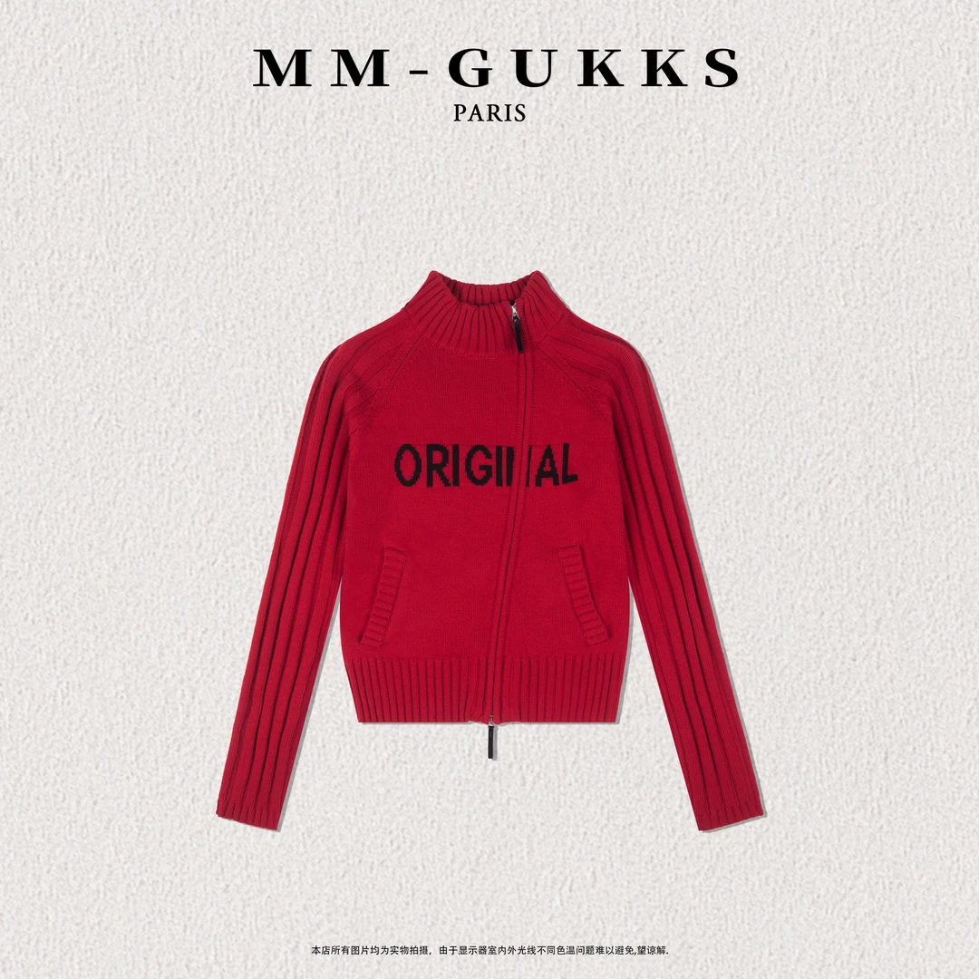 明明GUKKS『法式高奢』立领针织休闲风纯色常规毛针织衫