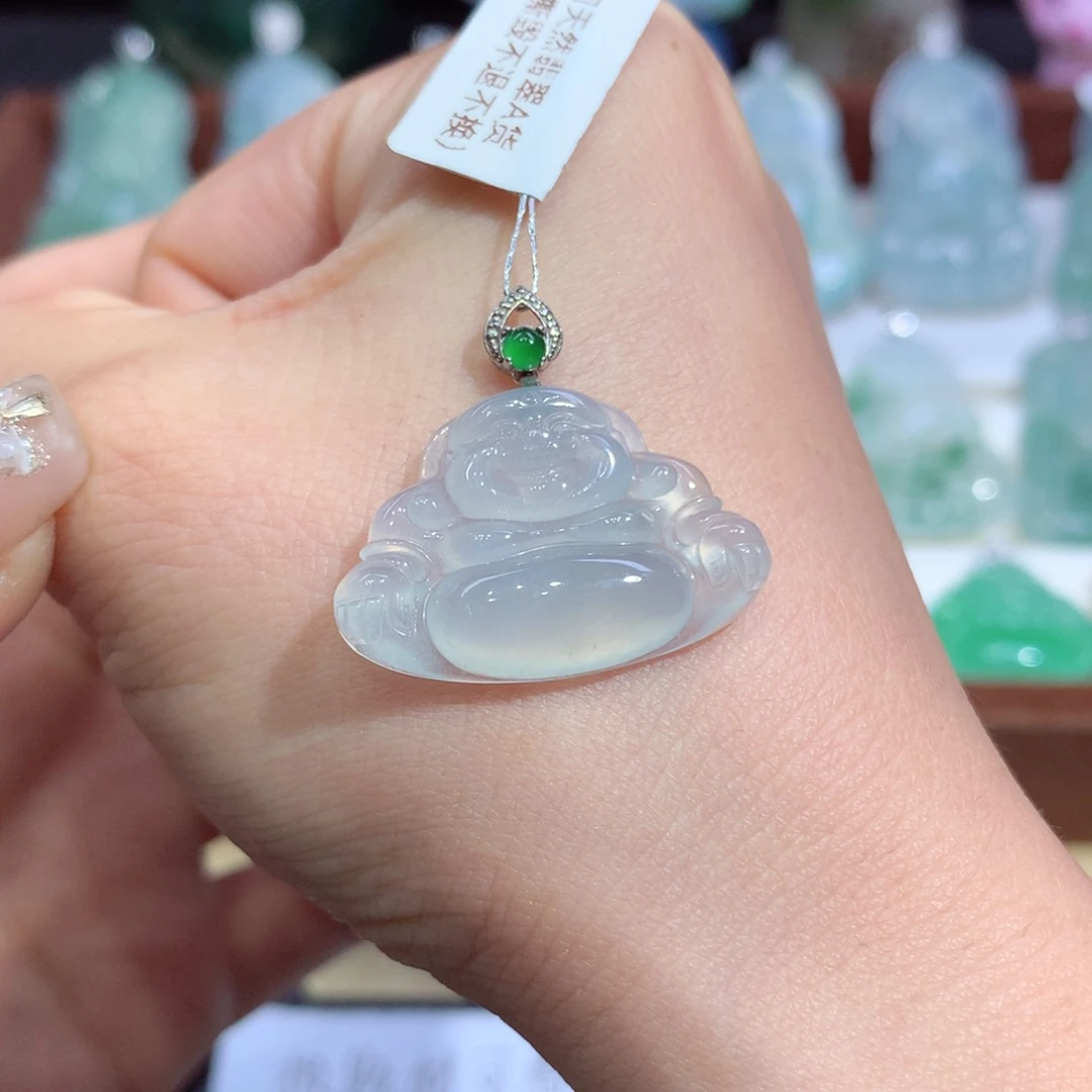 吊坠(不含链)18K金镶嵌翡翠天然缅甸A货翡翠揭阳工佛公