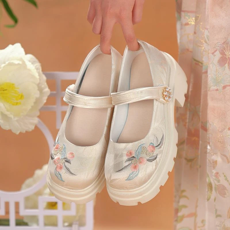 新中式玛丽珍鞋春夏新款圆头厚底单鞋配古装旗袍复古国风绣花鞋女