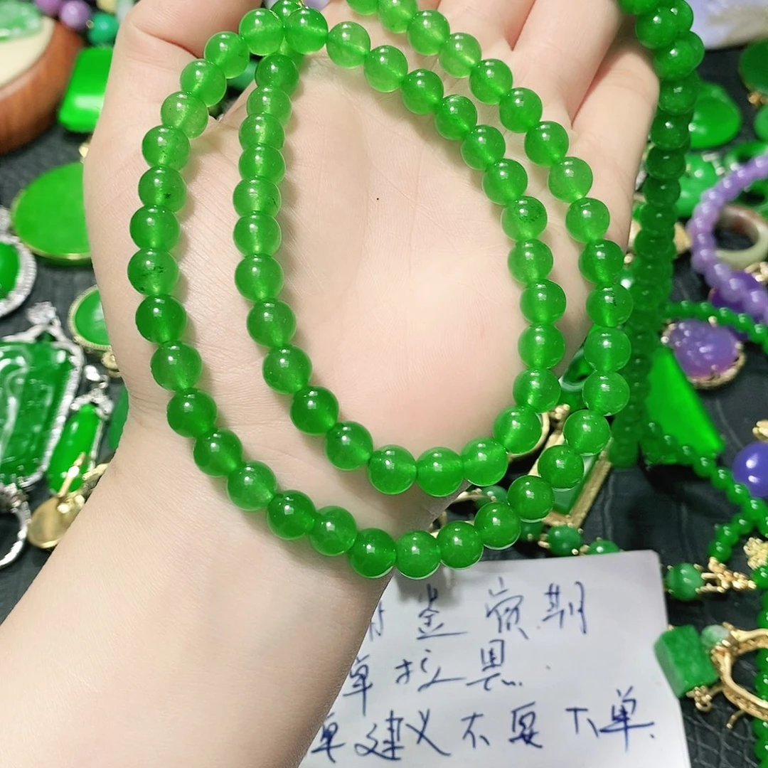 芊***翩颈饰未镶嵌翡翠手链