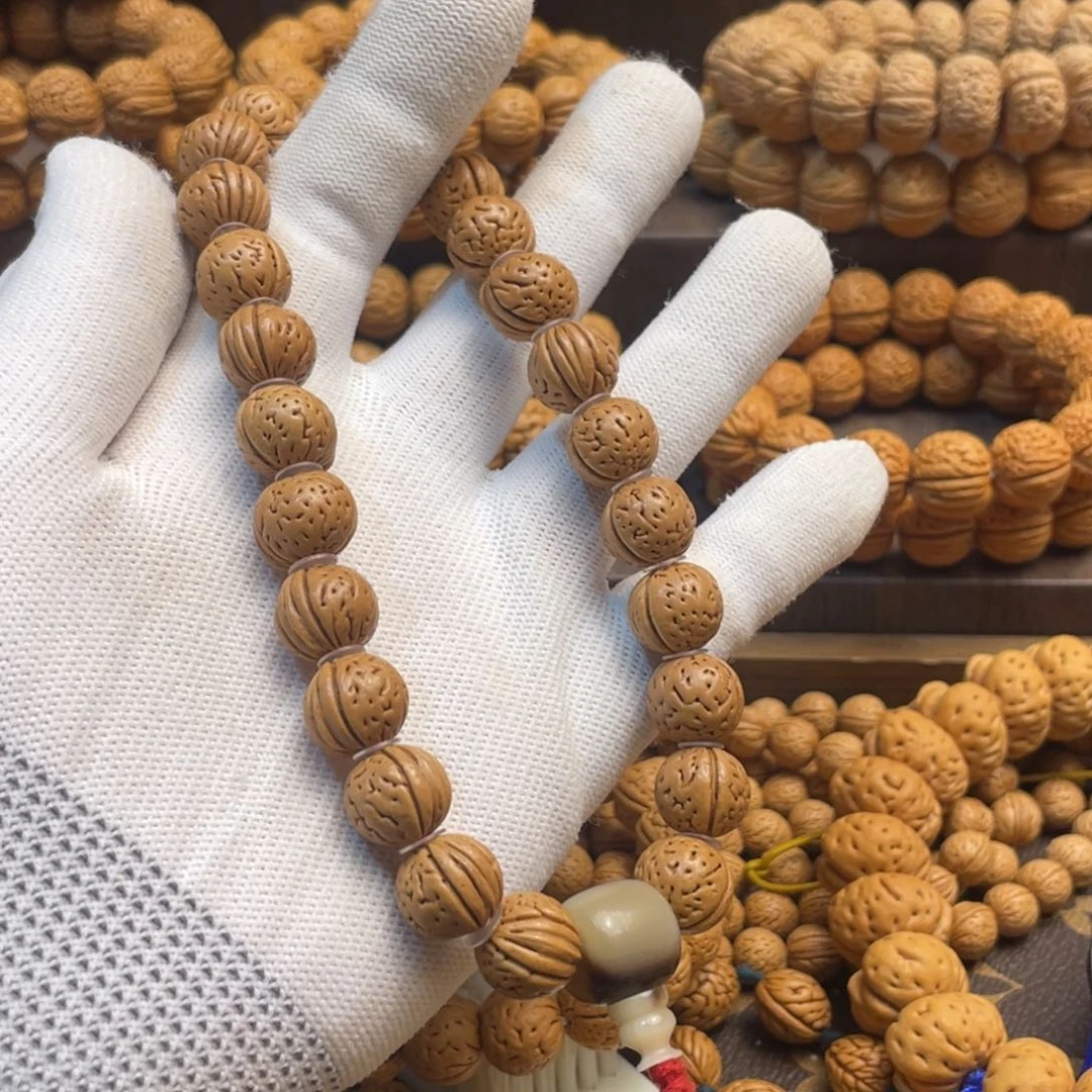 吊坠桃核老**儿龙脊桃核