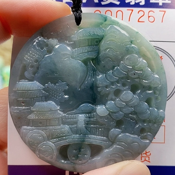 吊坠(不含链)未镶嵌翡翠