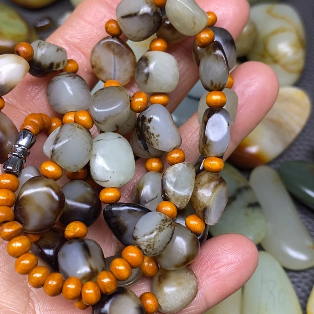 和田玉挂件^_^未镶嵌