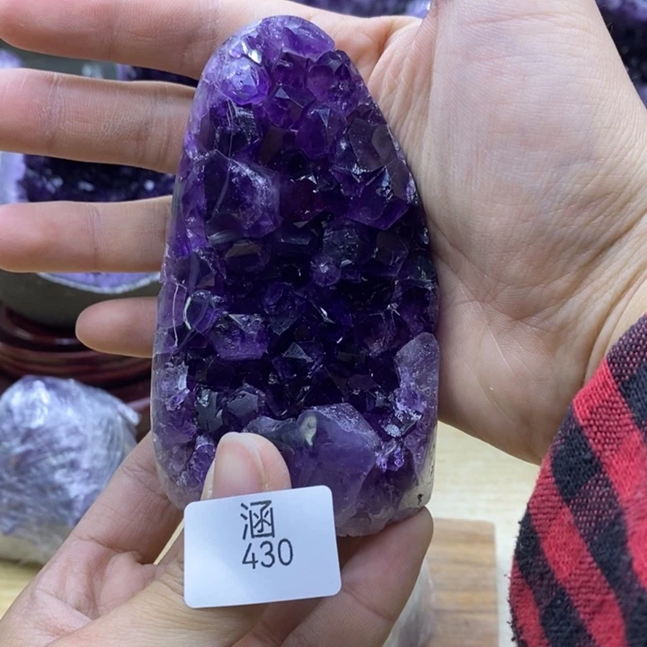 水晶大型摆件（非配饰）未镶嵌