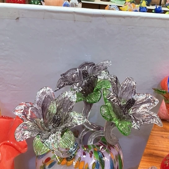 琉璃花瓶高45厘米宽9厘米