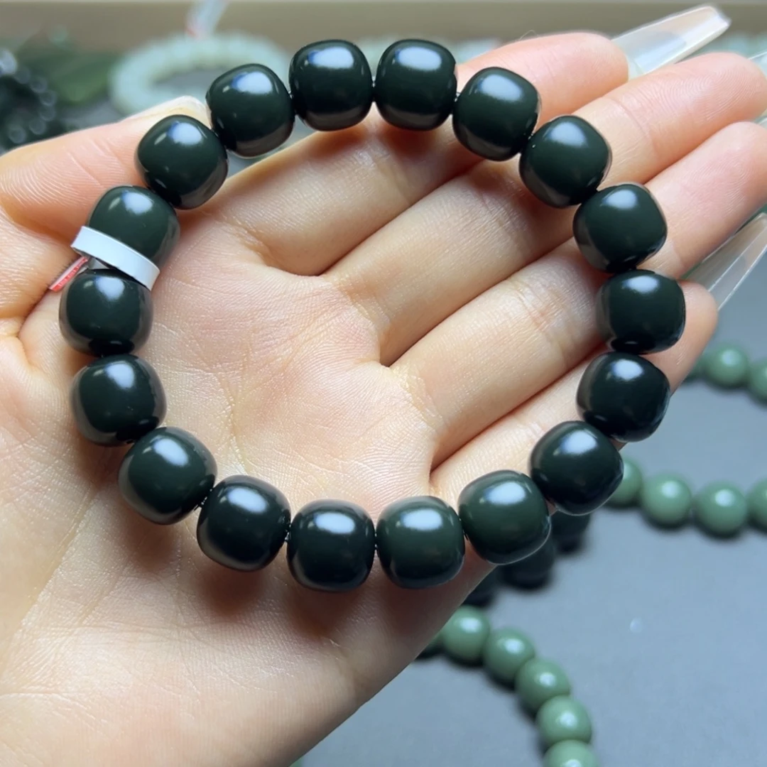 ✐***看和田玉未镶嵌手链