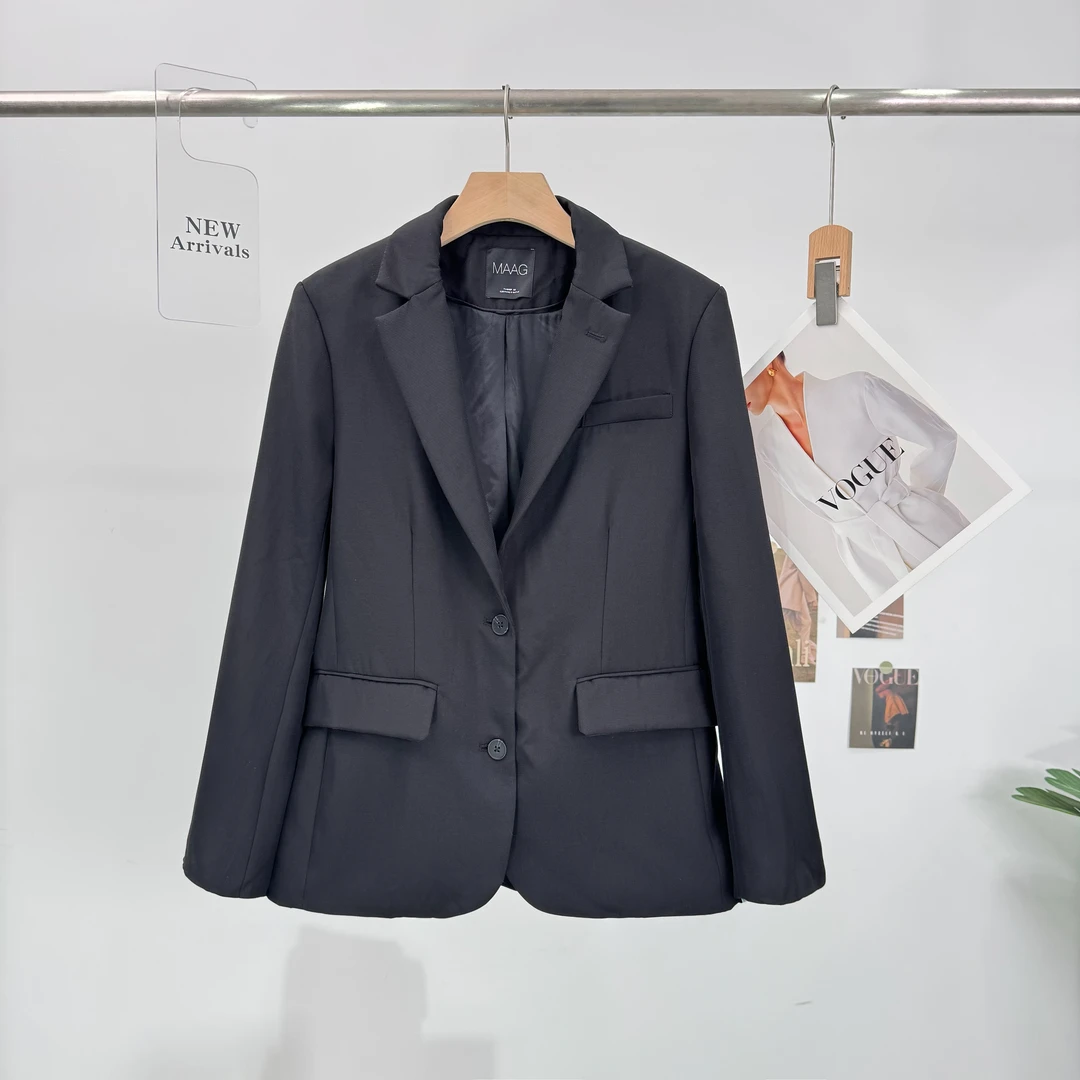 B307霸道女总职业西服时尚黑色百搭女装休闲翻领长袖西装外套女士