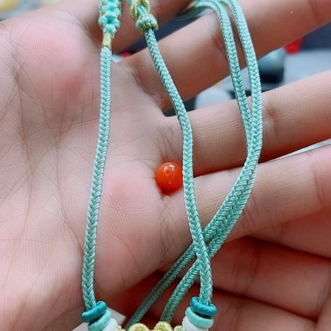 南红玛瑙未镶嵌颈饰