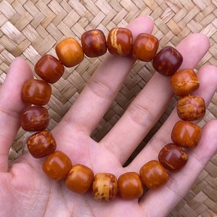 琥珀未镶嵌裸石蜜蜡M