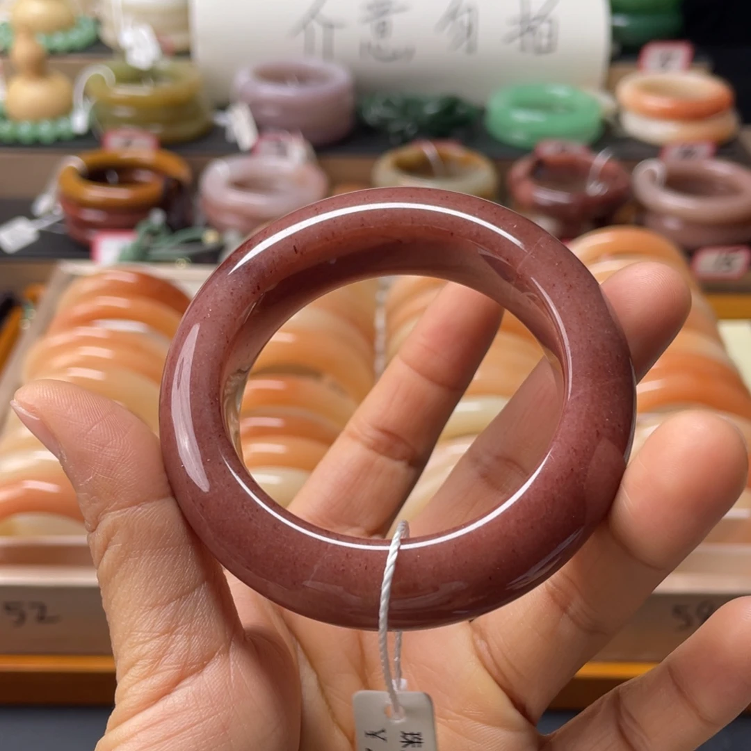 石英质玉未镶嵌手镯