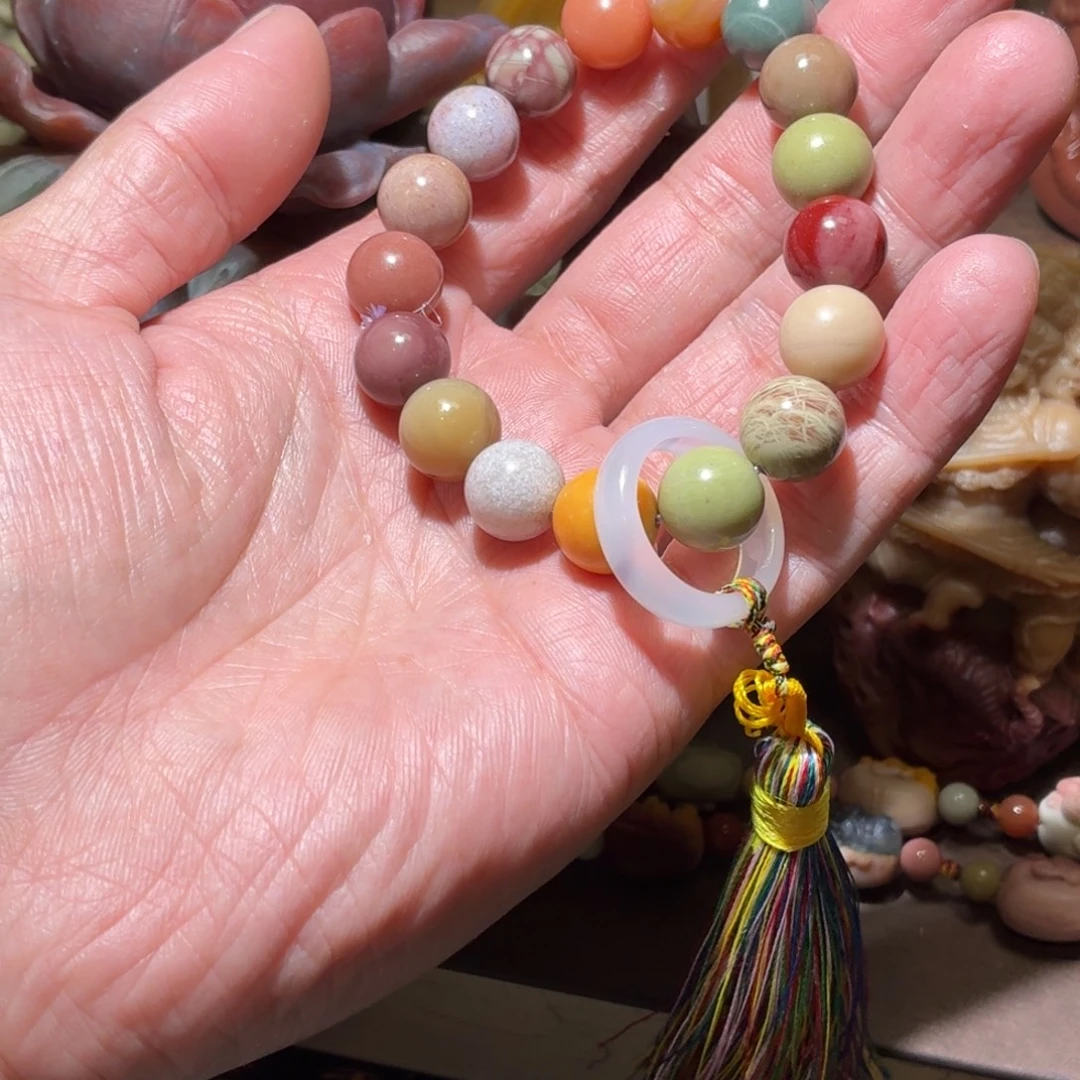 刘***心定制石英质玉未镶嵌吊坠15