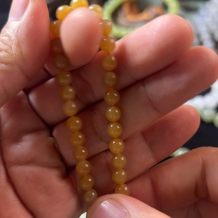 和田玉（糖玉）未镶嵌手串