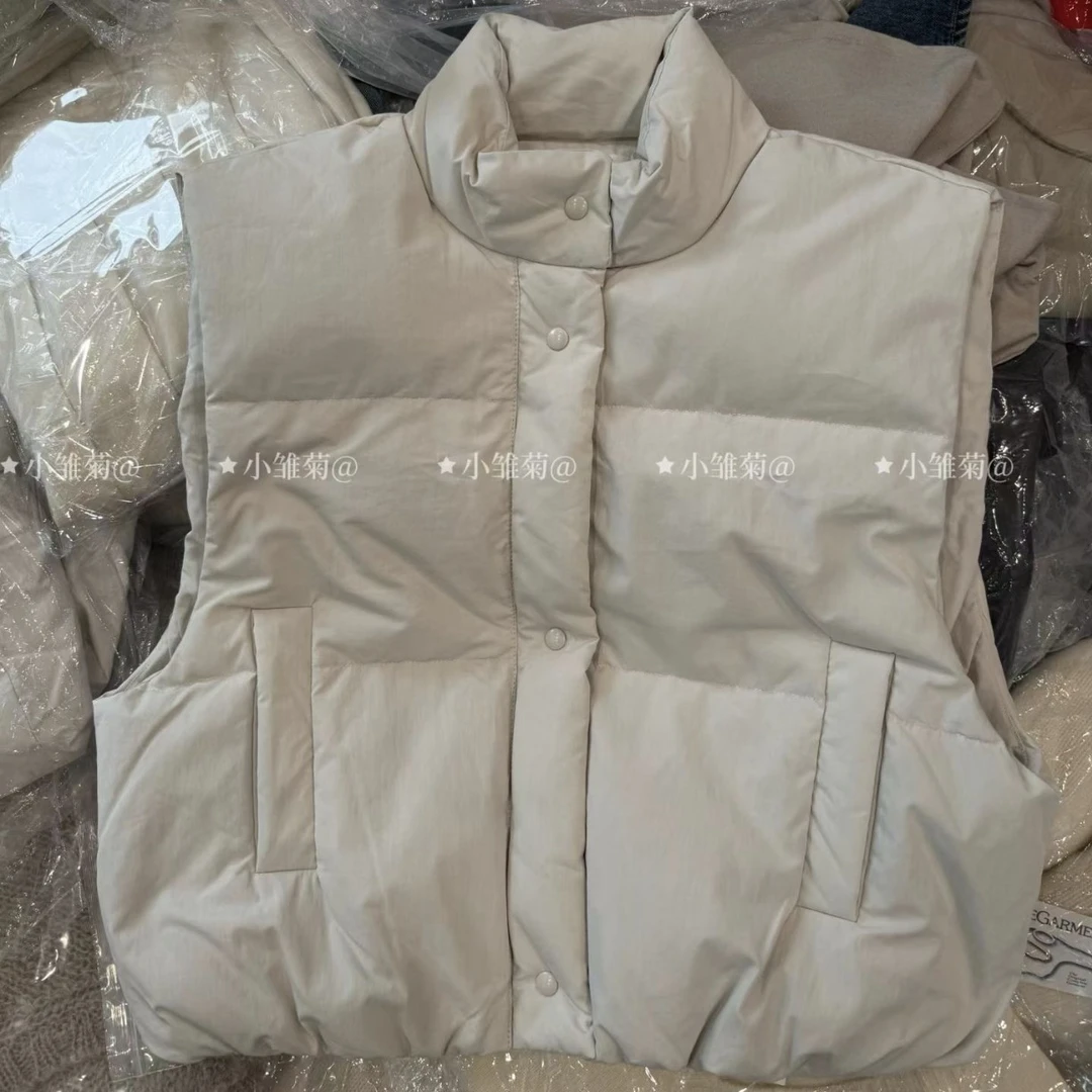 韩国正品 白色立领羽绒马甲 联系店铺客服购买