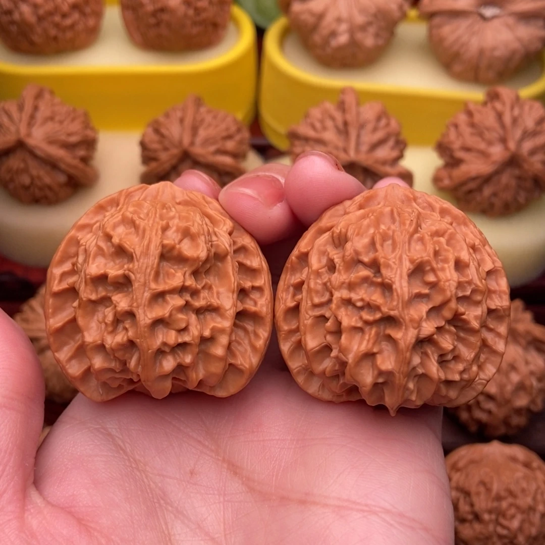 文玩核桃把件精品老树苹果园41