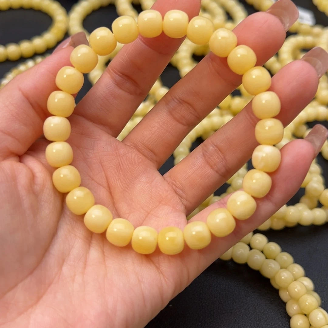 琥珀未镶嵌手链8.4