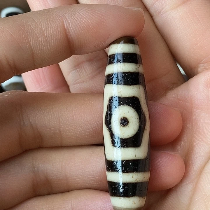 白***马玛瑙/玉髓未镶嵌玛瑙饰品