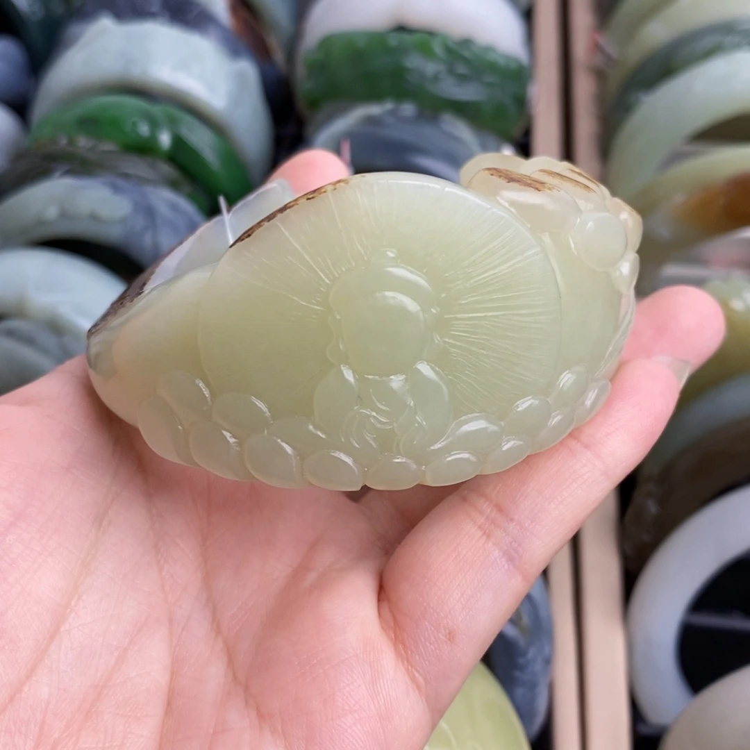 偷***闲和田玉未镶嵌手镯53.4