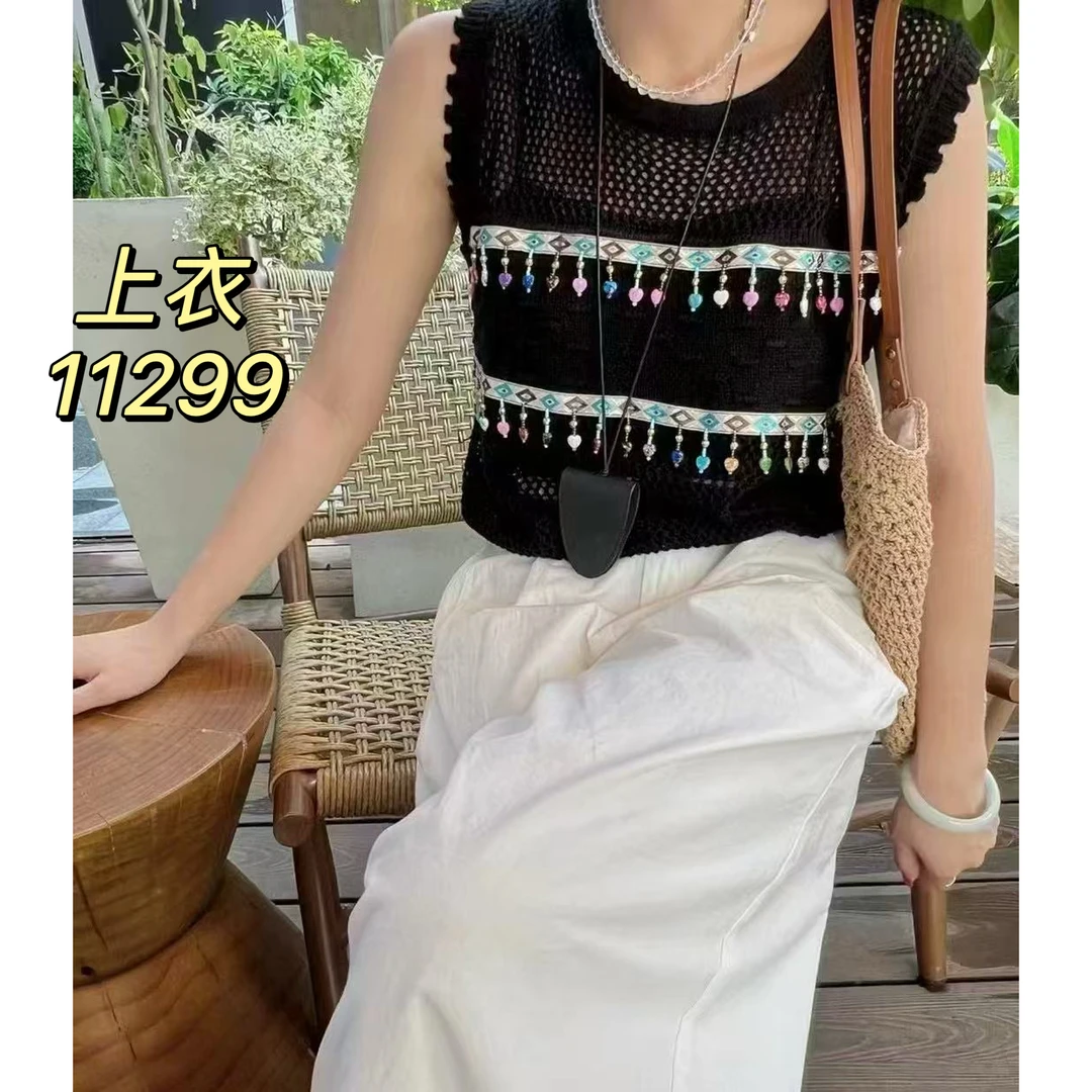 11299（部分无水洗唛，介意慎拍）WANGDAN新款民族风镂空针织马甲