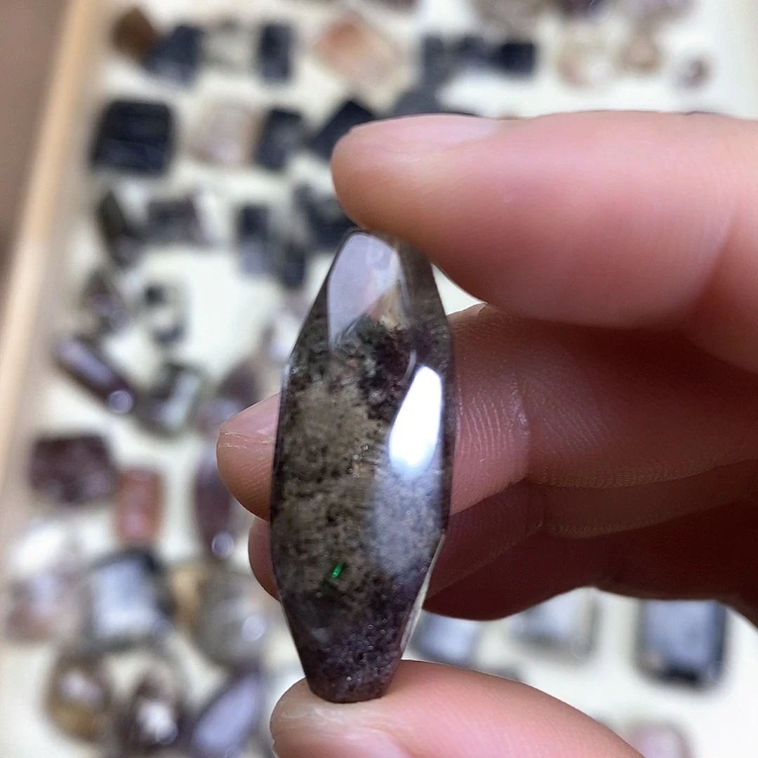 颈饰未镶嵌水晶钱**?水晶