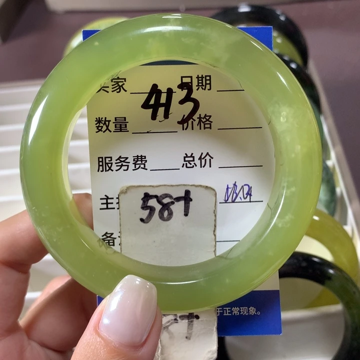 未镶嵌蛇纹石玉手镯413