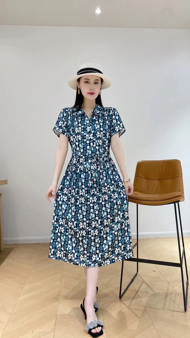 贵夫人大码真丝碎花连衣裙夏季2024新款时尚洋气裙子A787