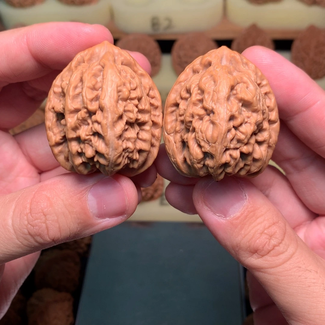 把件文玩核桃38边39肚原桩红锦鲤全品43.5g