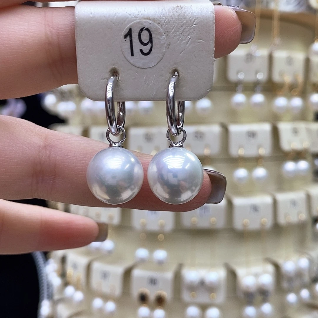 淡水珍珠银S925镶嵌耳饰