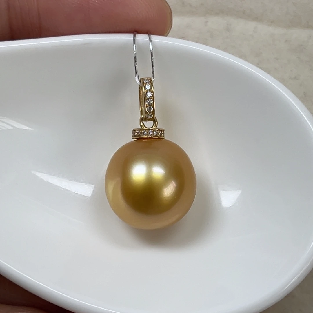 18K金镶嵌吊坠(不含链)海水珍珠14mm