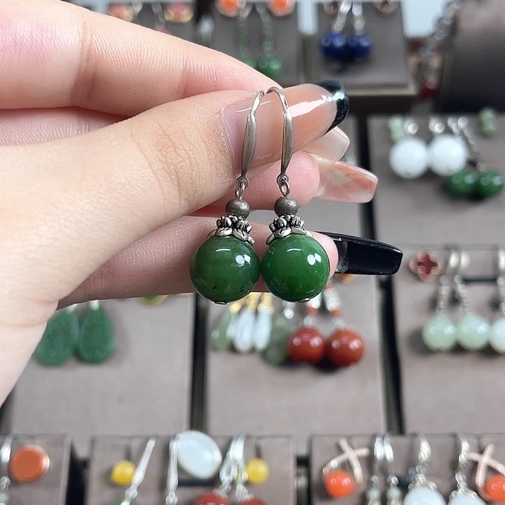 和田玉（碧玉）银S925镶嵌耳饰12左右