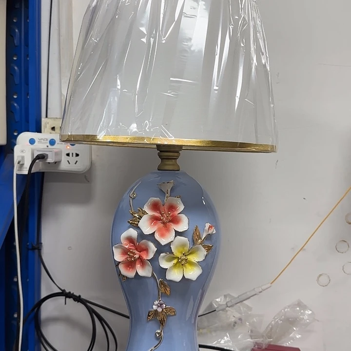 摆件微瑕陶瓷介意勿拍